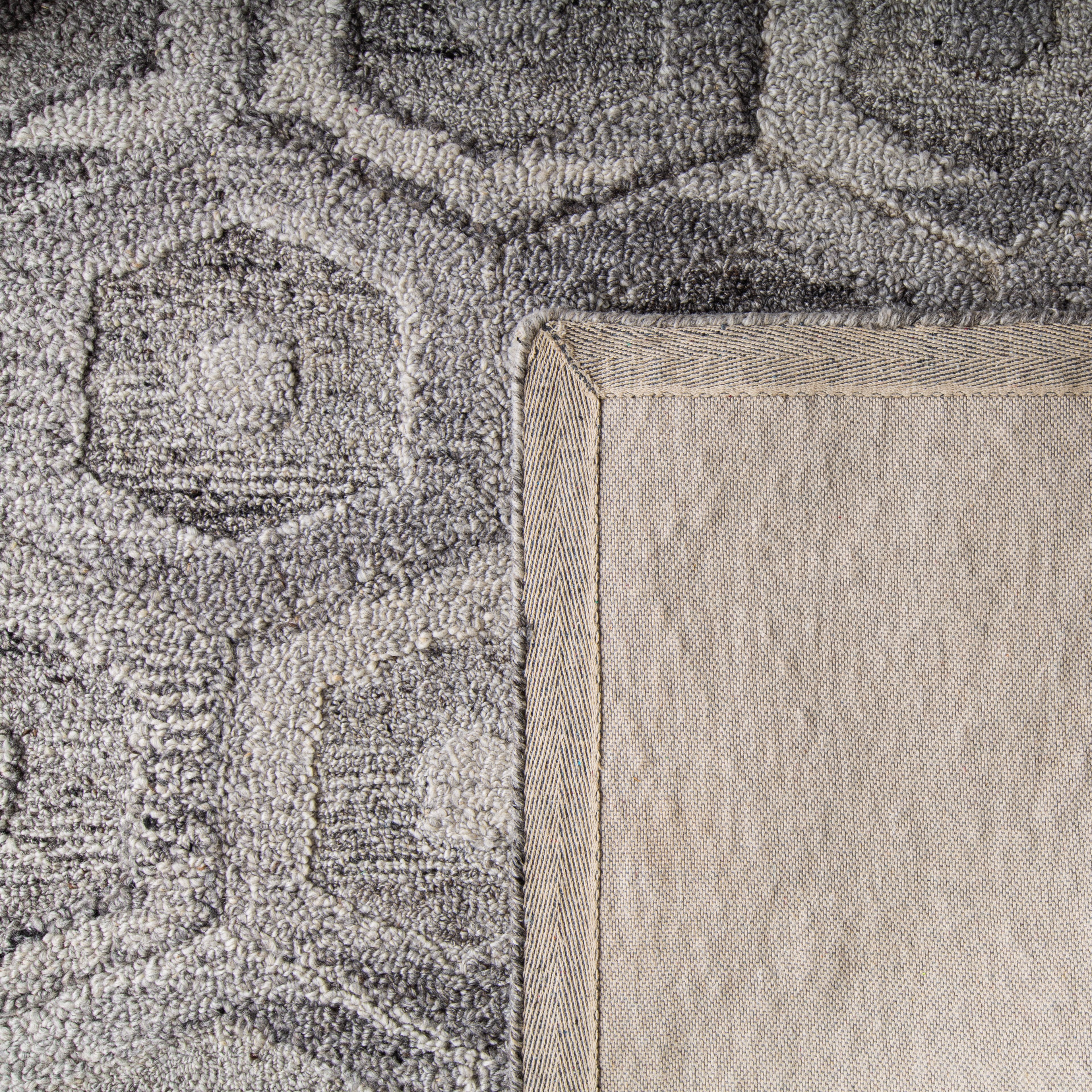 SAFAVIEH Abstract Jackson Geometric Area Rug, Gray/Beige, 6' x 9'