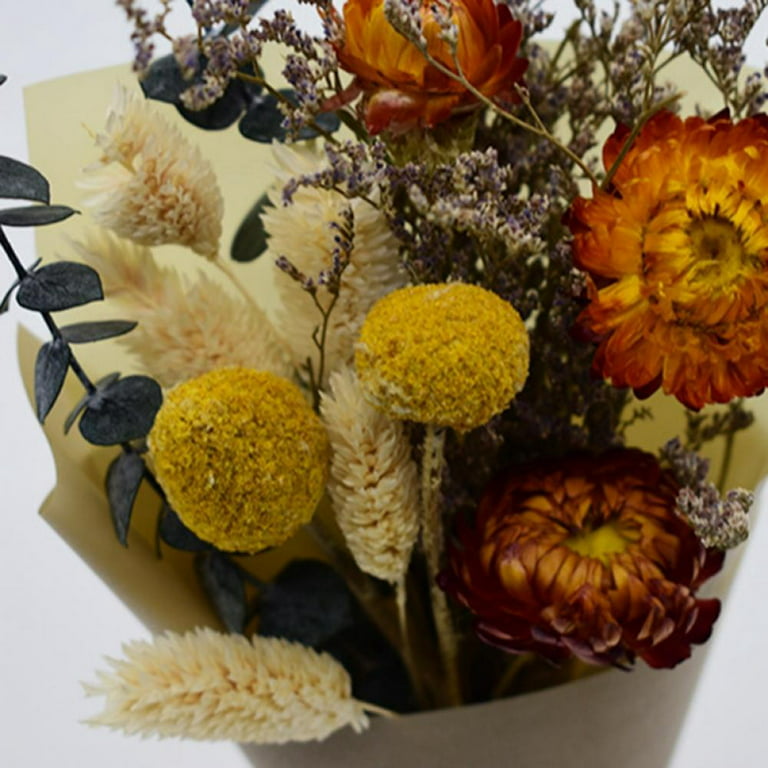 Natural Dry Flowers Bouquet Handmade Dried Flower Bouquet, Gift Box Packaging, Birthday Valentine's Day Gifts, Size: 24