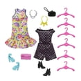 thumbnail image 2 of Set de Juego Barbie Fashion & Beauty Nuevo Clóset de Lujo con Muñeca, 2 of 4