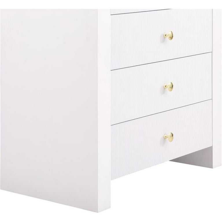 Meridian Furniture Artisto Chest Meridian Furniture Artisto Chest