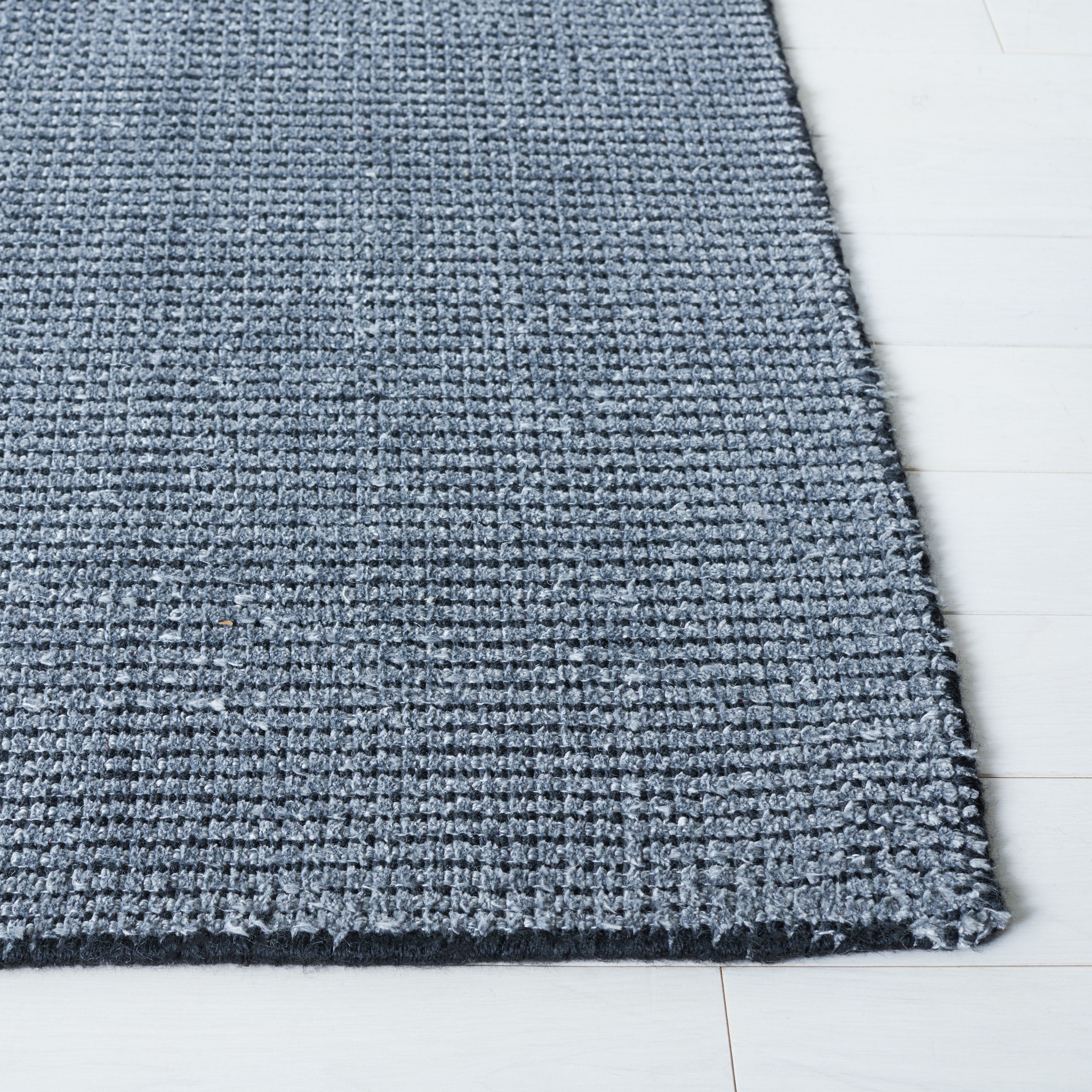 SAFAVIEH Classic Vintage Blanca Distressed Area Rug, Dark Grey, 8' x 10'