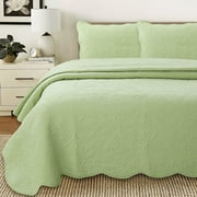 Cozy Line Victorian Medallion Matelasse Scalloped Edge 100% Cotton 3-Piece Green Quilt Bedding Set, Queen
