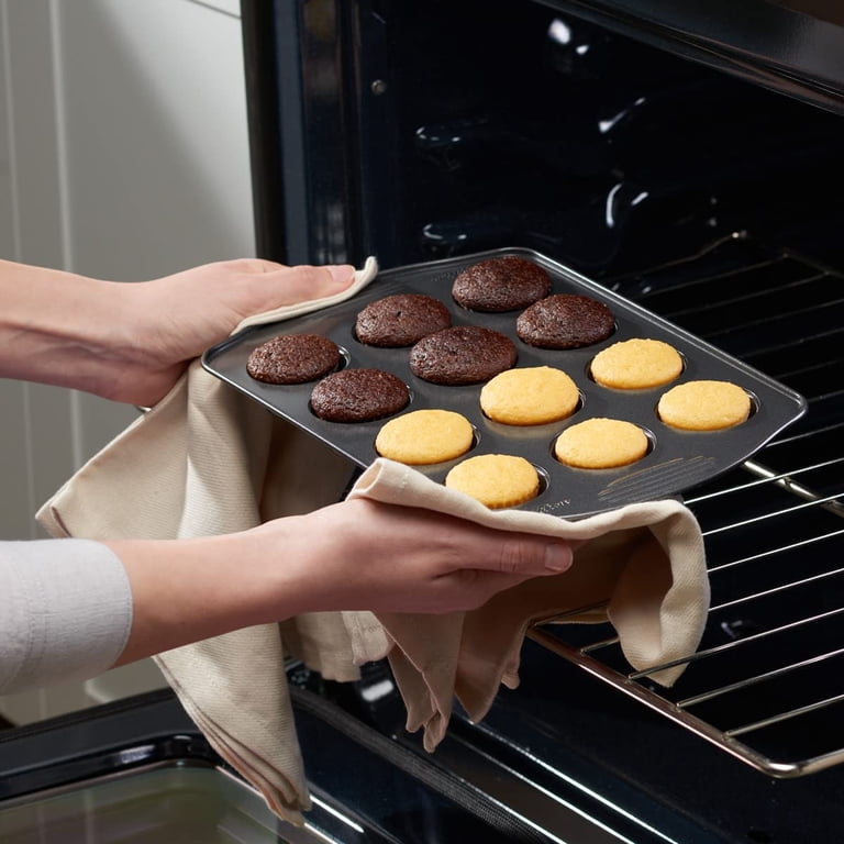 GUSTO Mini Kraft Cupcake Liners, 500-Pack photo 2