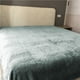 thumbnail image 4 of Xihbxyly Manta a Cuadros Plums, Suave Forro Polar, Acogedora Funda para La Siesta, Tela de Terciopelo Grueso, Elegante Complemento para La Habitación de Los Niños, Versátil Manta de Viaje, Regalo Ide, 4 of 6