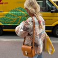 thumbnail image 4 of Chaqueta cálida y a la moda con estampado color bloqueado, chaqueta de algodón holgada y fina, top para mujer, 4 of 4