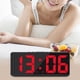 thumbnail image 2 of Reloj despertador electrónico digital USB con pantalla LED grande y función de repetición con 2 alarmas Rojo, 2 of 8