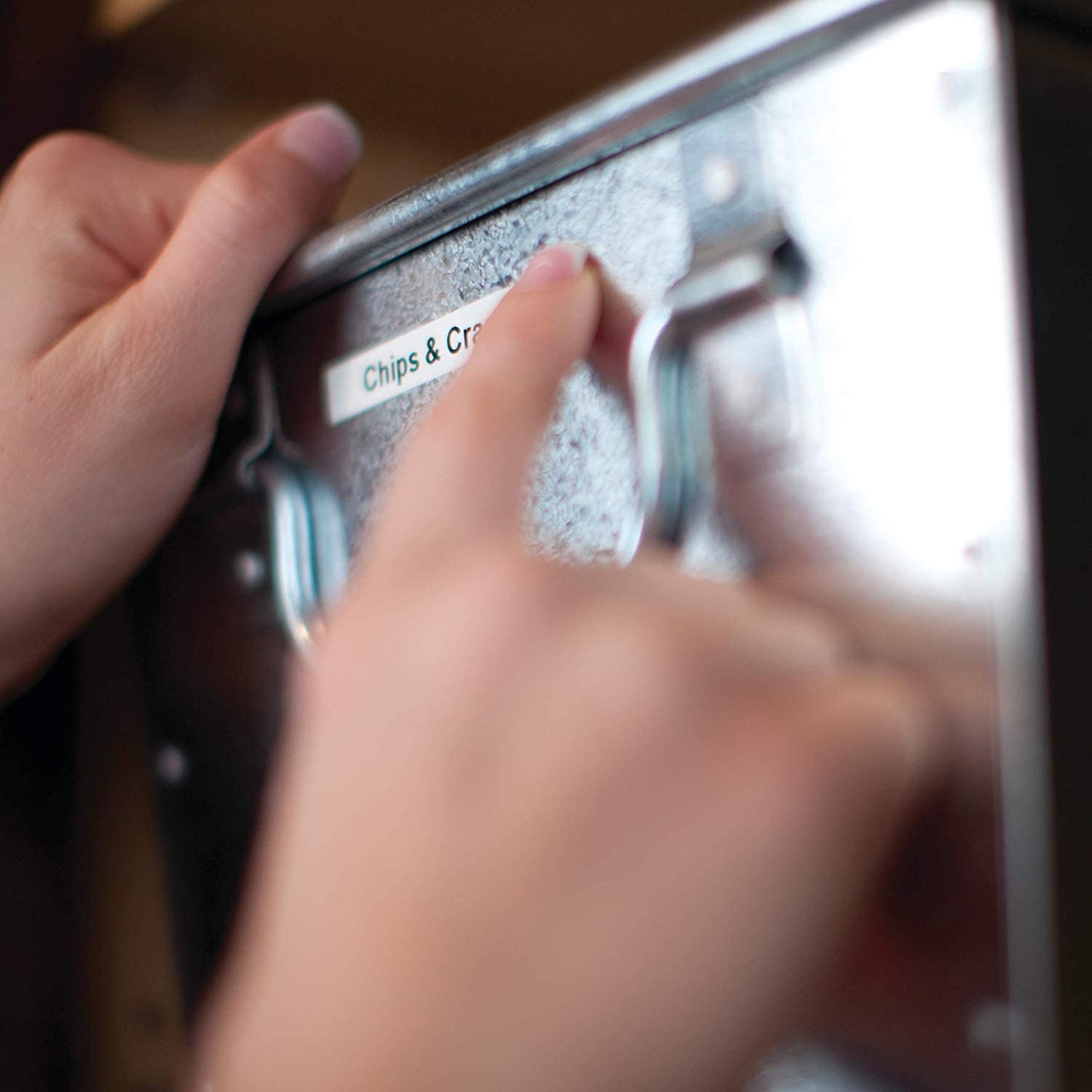 dymo letratag handheld label maker