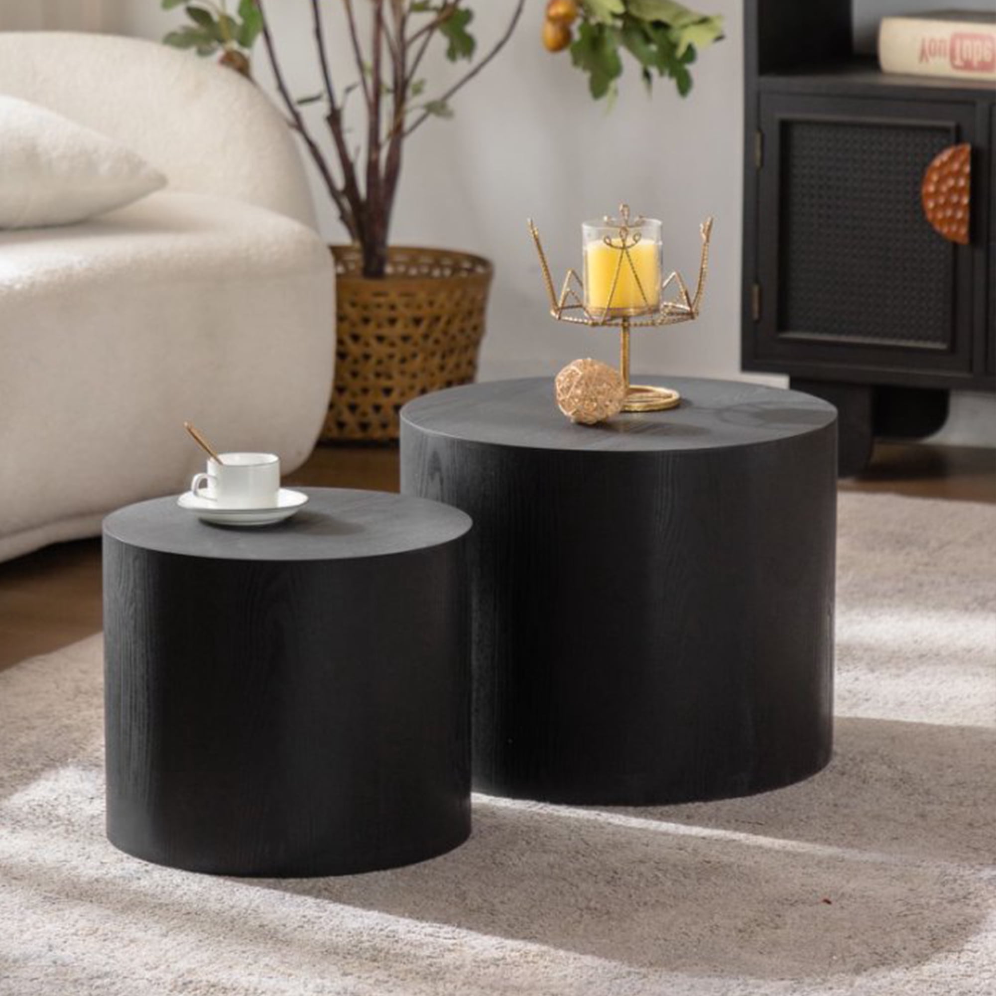 Leumius Nesting Coffee Table Set of 2, Round Wooden Coffee Tables Circle Modern Table, Accent End Side Table for Small Space Living Room Bedroom Black