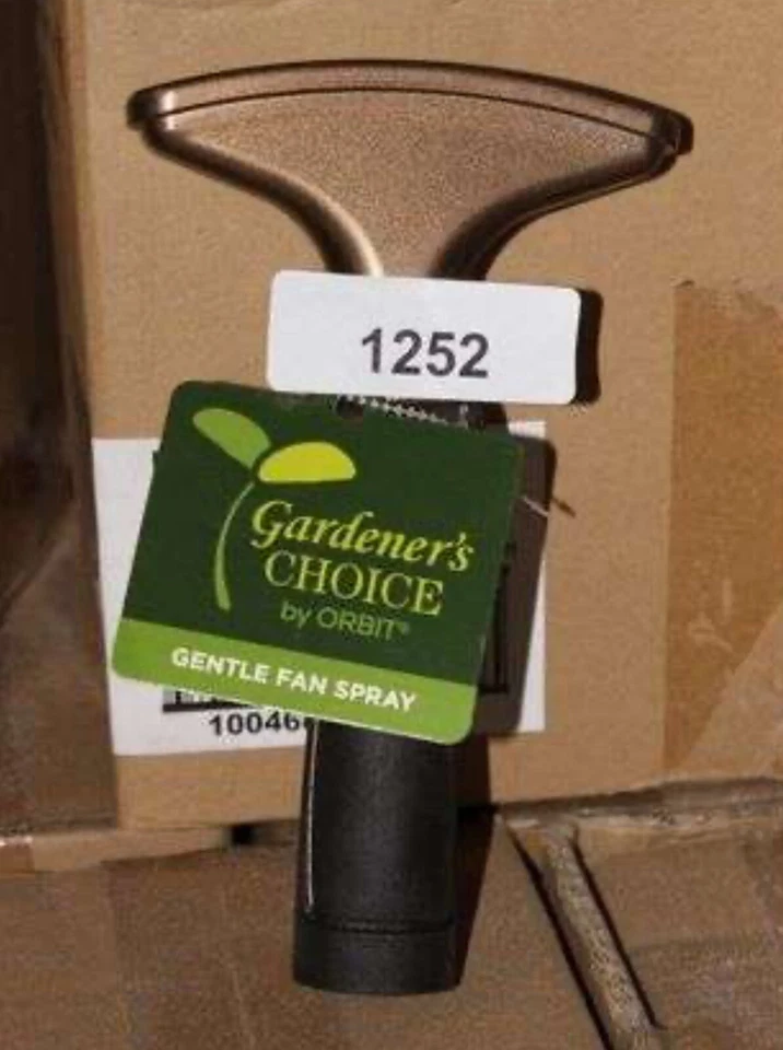 Zinc Thumb Control Fan Hose Nozzle - Gardener'S Choice Spray