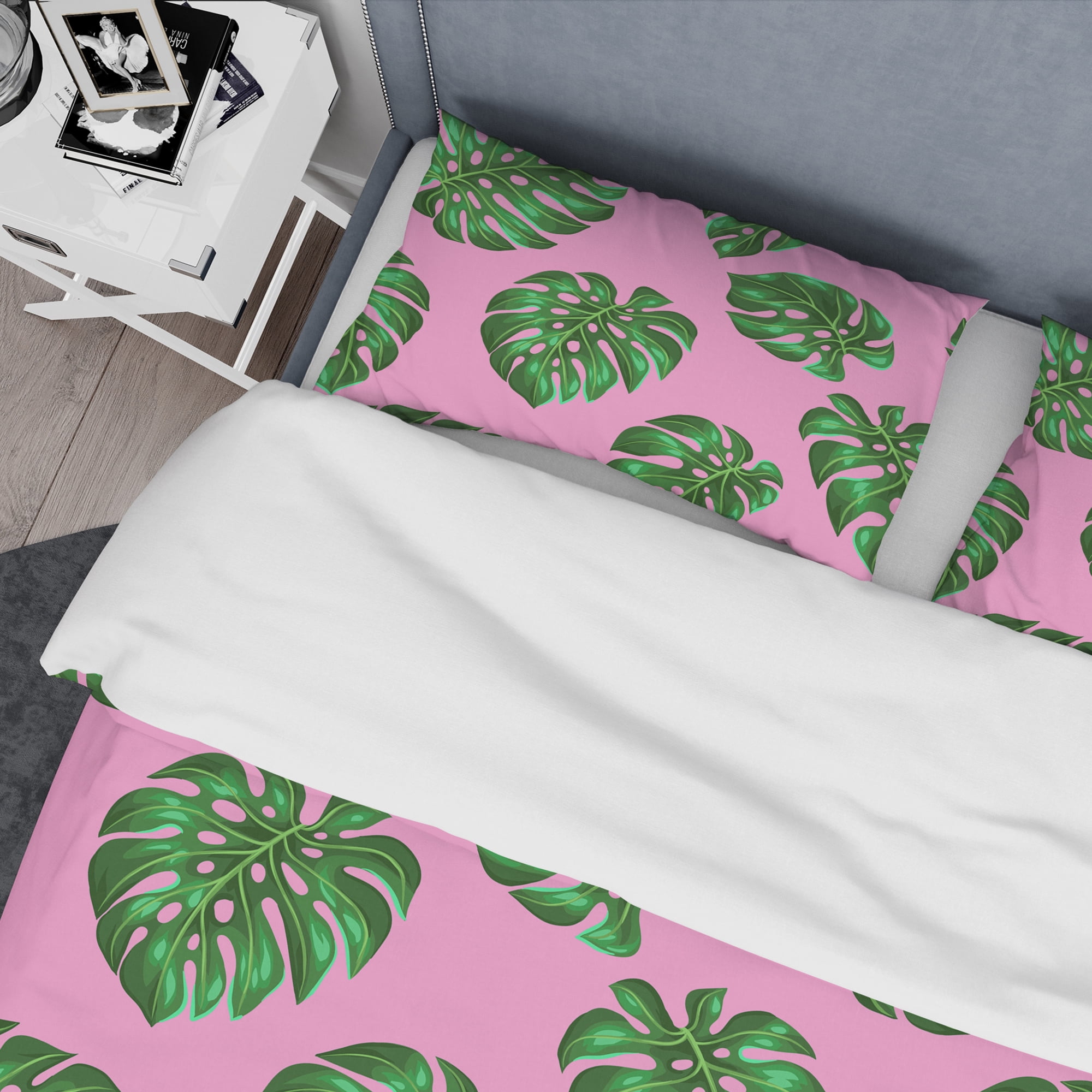 Designart 'Tropical Palm Leaves III' Mid-Century Modern Duvet Cover Set