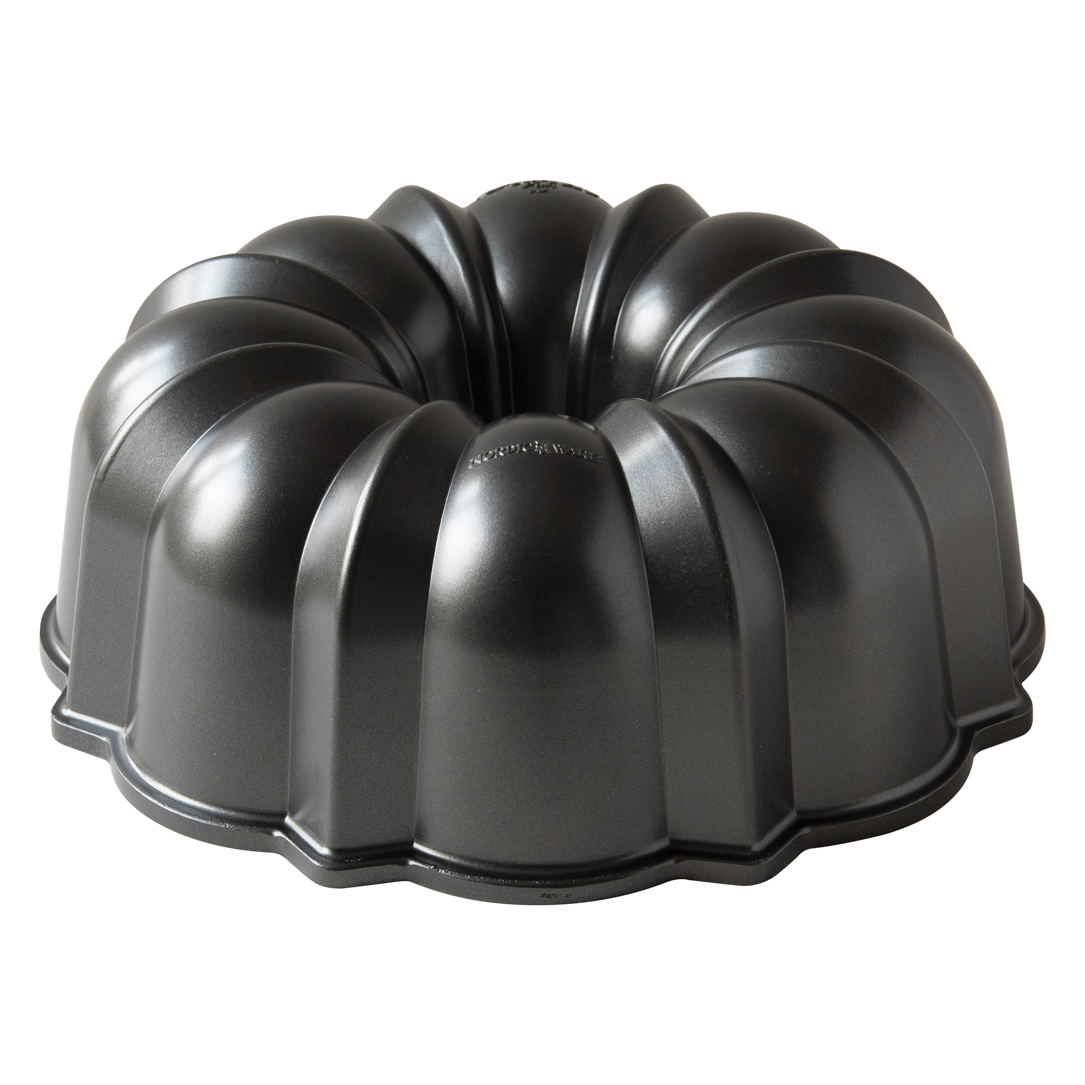 Nordic Ware Procast 12-Cup Nonstick Bundt Cake Pan