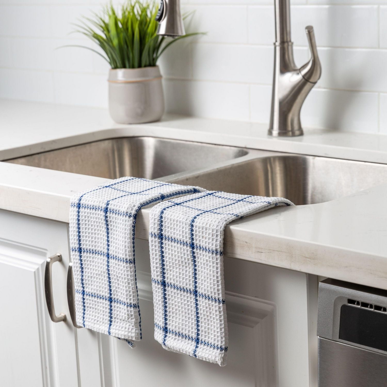 FabStyles Solo Waffle Dish Towels, Set of 4, Ring-Spun Cotton, Machine Washable, Long-Lasting Dish Cloths, Dish Towels, Sizes 12" x 12", Set of 4