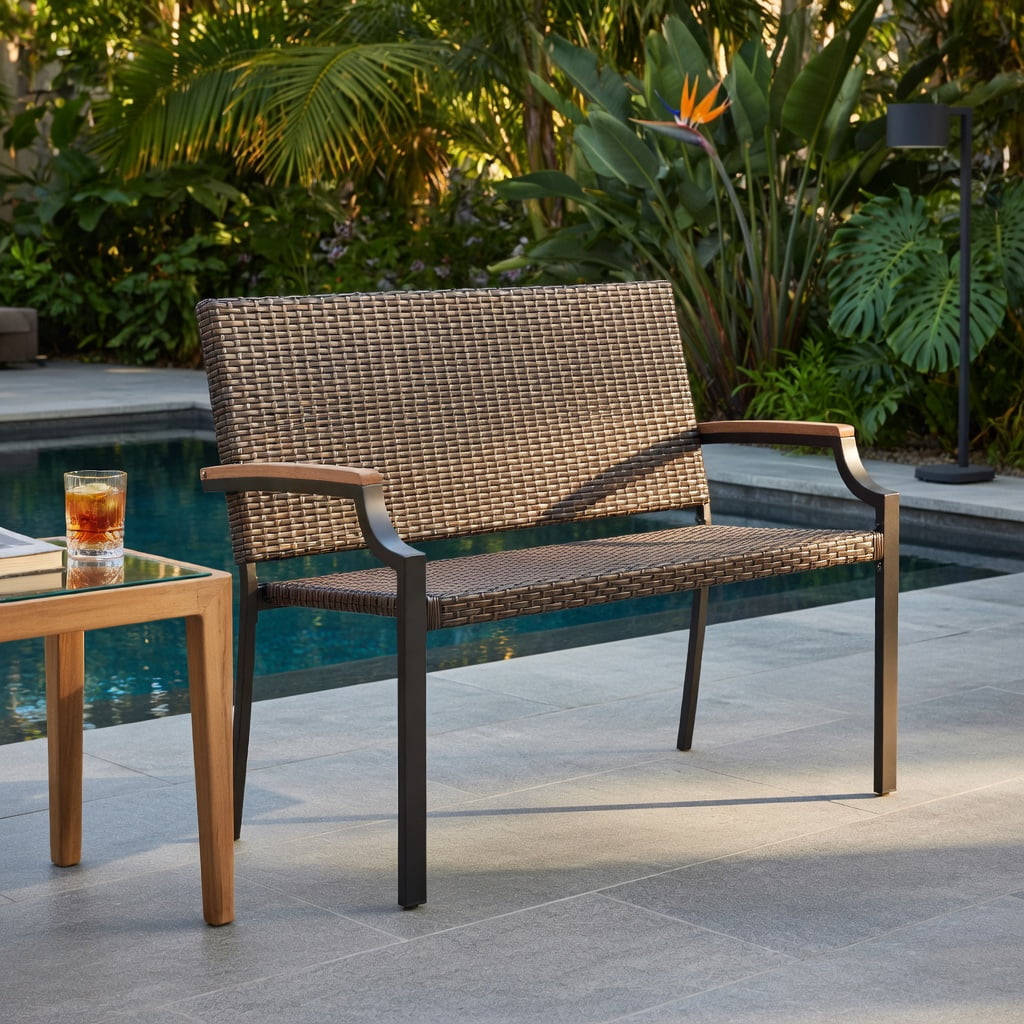 Hommoo Outdoor Wicker Loveseat with Acacia Wood Armrests & Heavy-Duty Metal Frame, PE Rattan Stackable Patio Sofa for Backyard, Porch, Garden, Brown