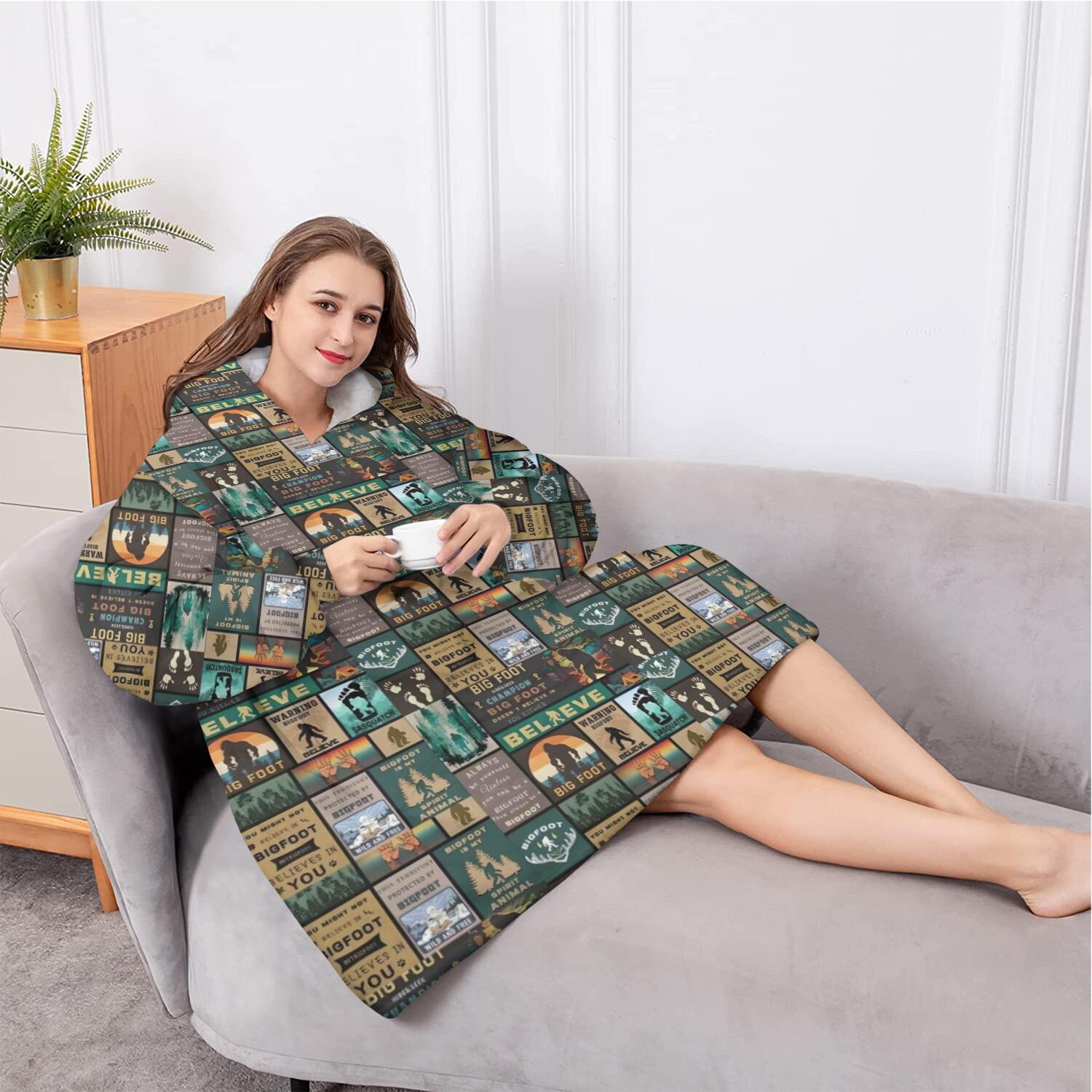 Oversized Wearable Blanket Hoodie,Multicolor Bigfoot and Text Pattern Sherpa Blanket Hoodie with Super Pockets,Super Warm Fuzzy Pullover for Women & Men