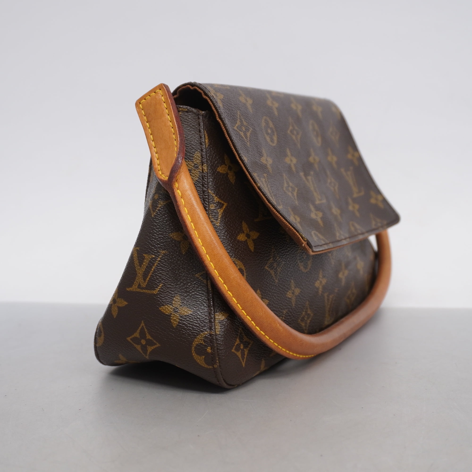 Louis Vuitton Mini LOOPING handbag Brown, Monogram M51147