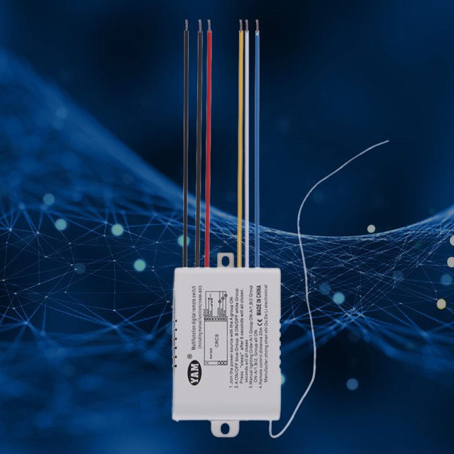 Control remoto Puerto de 3 vías ENCENDIDO / APAGADO Interruptor inalámbrico digital de luz de lámpara de 220V Likrtyny Para estrenar