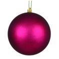 thumbnail image 1 of Vickerman N590821DMV Ornement de Boule de Berry Rouge Mat avec UV Foré 12 par Sac, 1 of 3