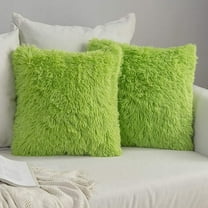 TETOU 18"x18"Set of 2 Christmas Pillow Covers,Xmas Soft Faux Fur Plush Couch Cushion for Sofa Bedroom Living Room Home Farmhouse Winter Christmas Decor (Green)