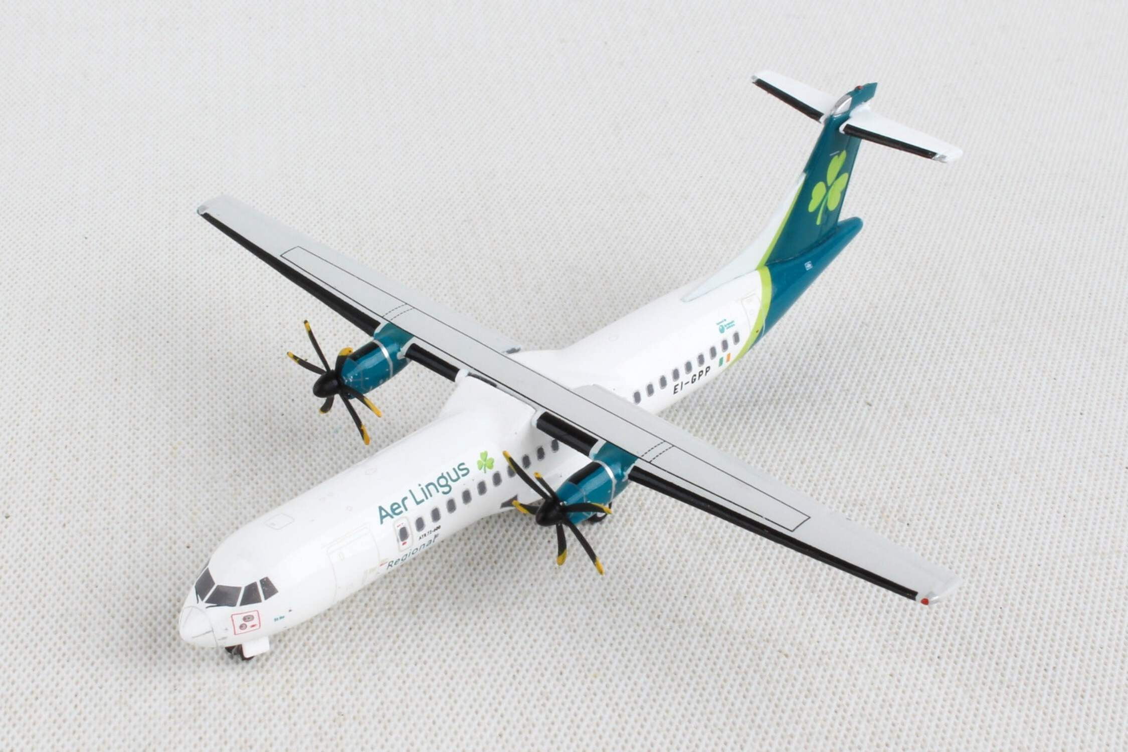 GEMINI AER LINGUS ATR-72-600 1/400 EMERALD REG#EI-GPP