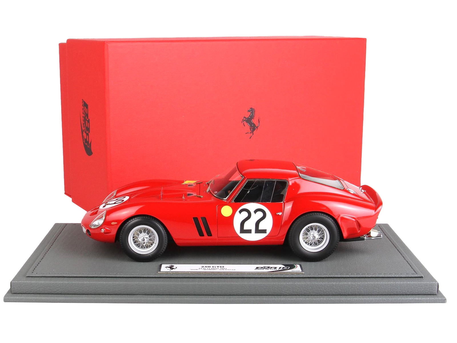 Ferrari 250 GTO Race Red 1/18 Diecast Model Car by Kyosho