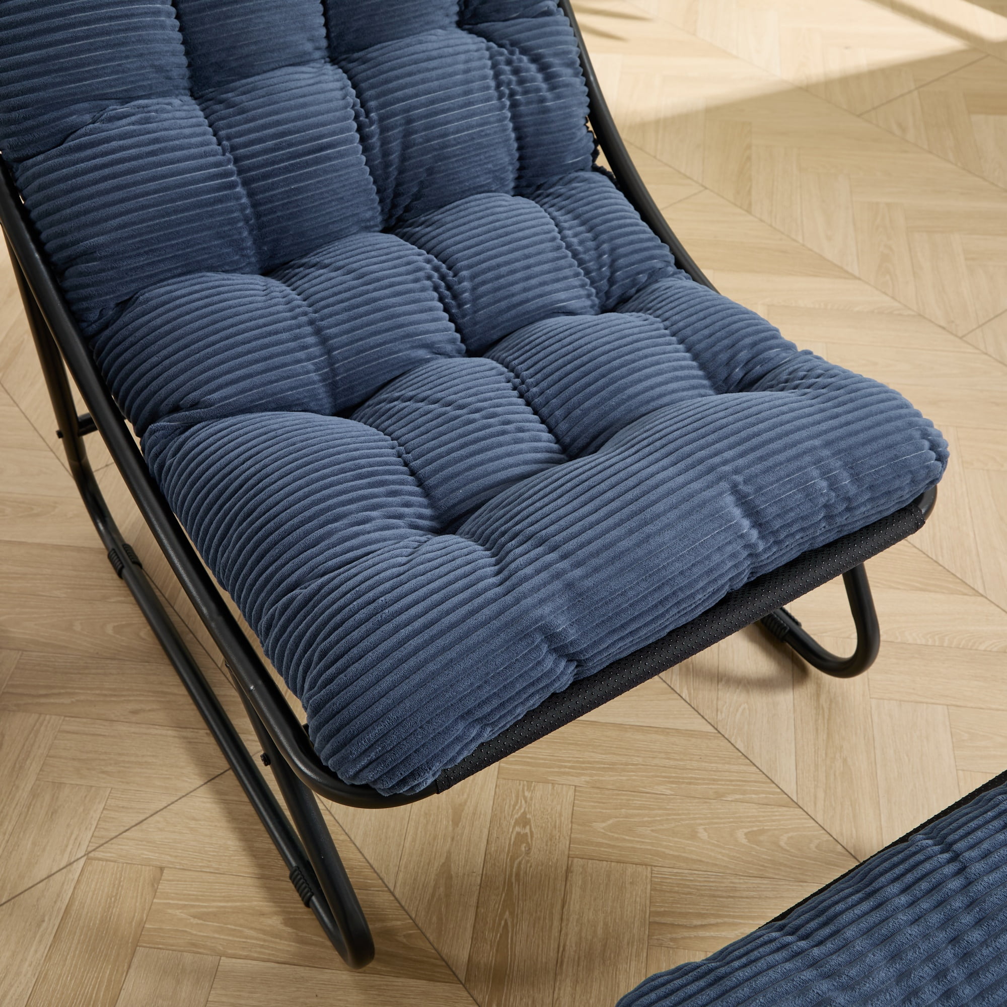 Outdoor Lounge Chair with Ottoman, Patio Sling Recliner with Puffy Cushion, Comfy Chaise Lounge with Foot Stool for Patio, Pool, Backyard, Black/Navy Blue