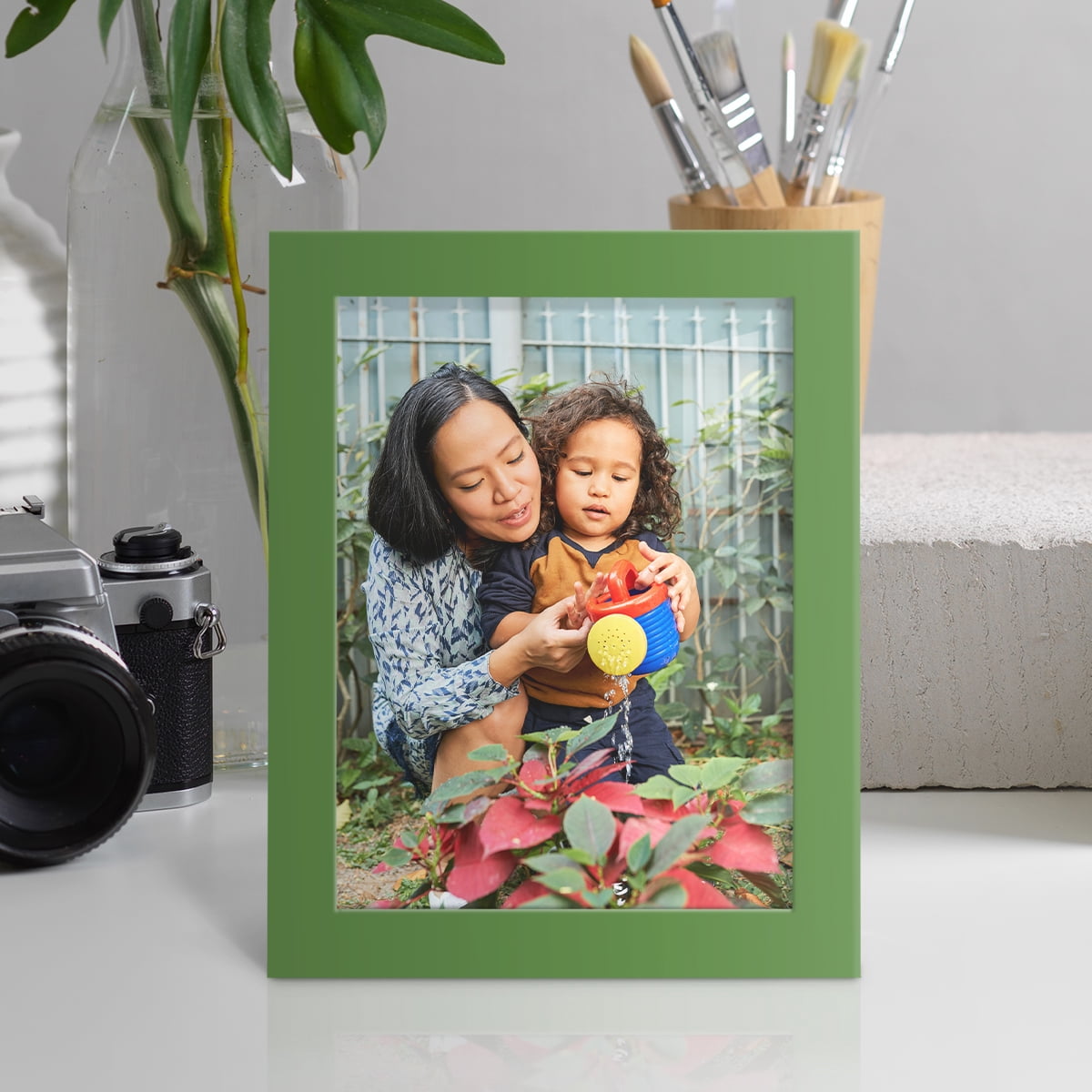 Modern Real Wood 6x8 inch Picture Frame in Green