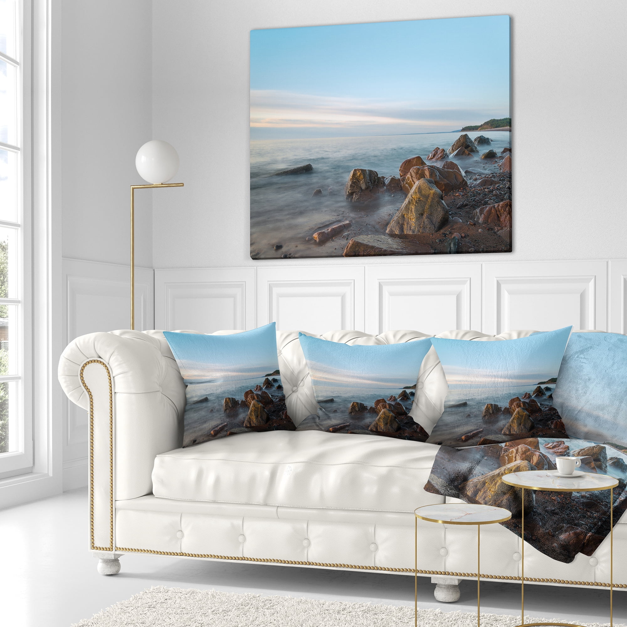 Designart Cape Breton Beach Nova Scotia Canada - Modern Seascape Throw Pillow - 18x18