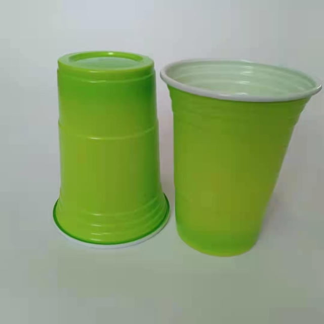 Vaso de plástico desechable convencional de dos colores ps Copa de tenis de mesa Copa de fiesta no tóxica de dos colores