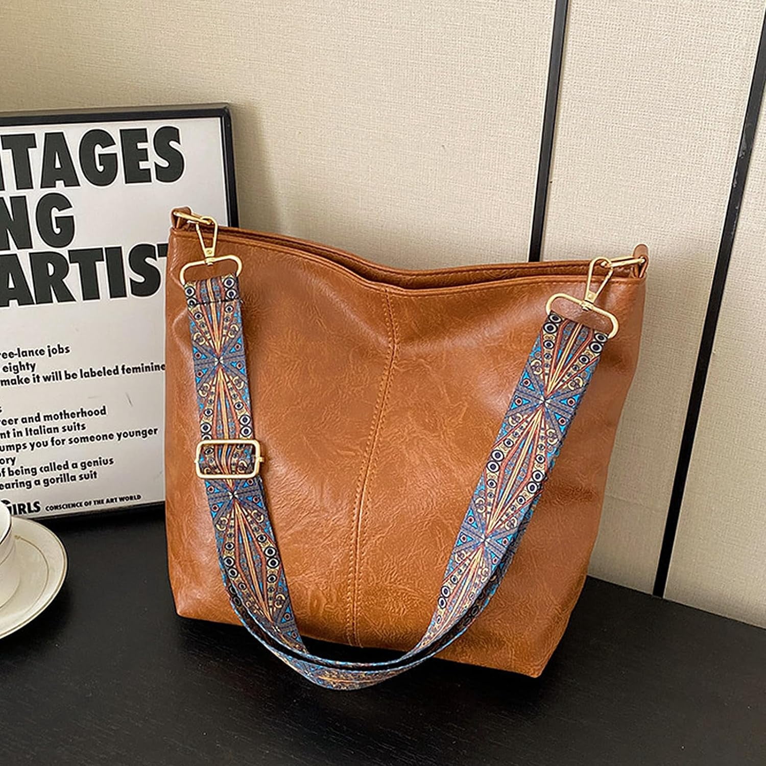 LinYooLi Hobo Bags for Women Crossbody Handbags Guitar Strap Shoulder Bucket Bag Vegan Leather Purse Trendy Boho Tote Purses