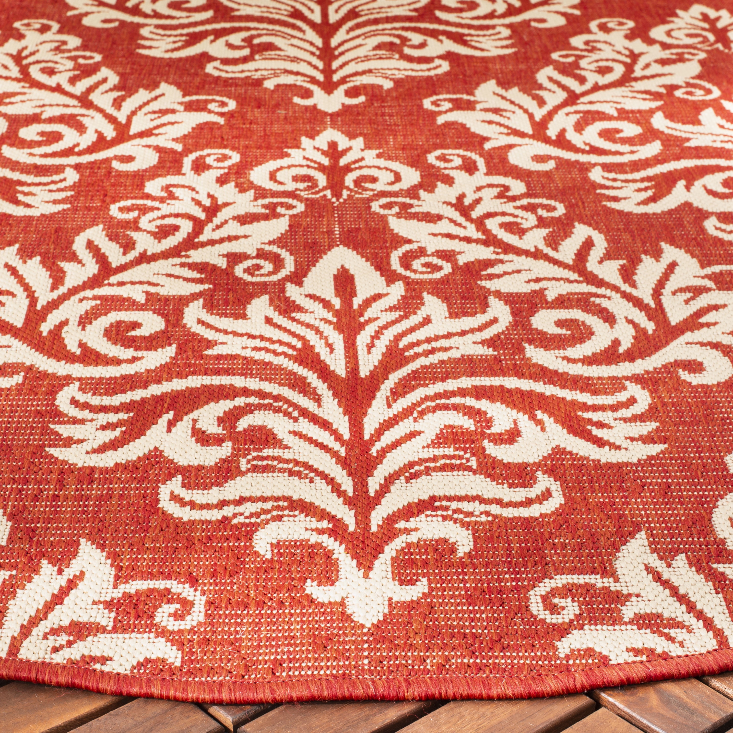 Safavieh Courtyard Anna Damask Indoor/Outdoor Area Rug, Red/Creme, 5'3" x 5'3" Round