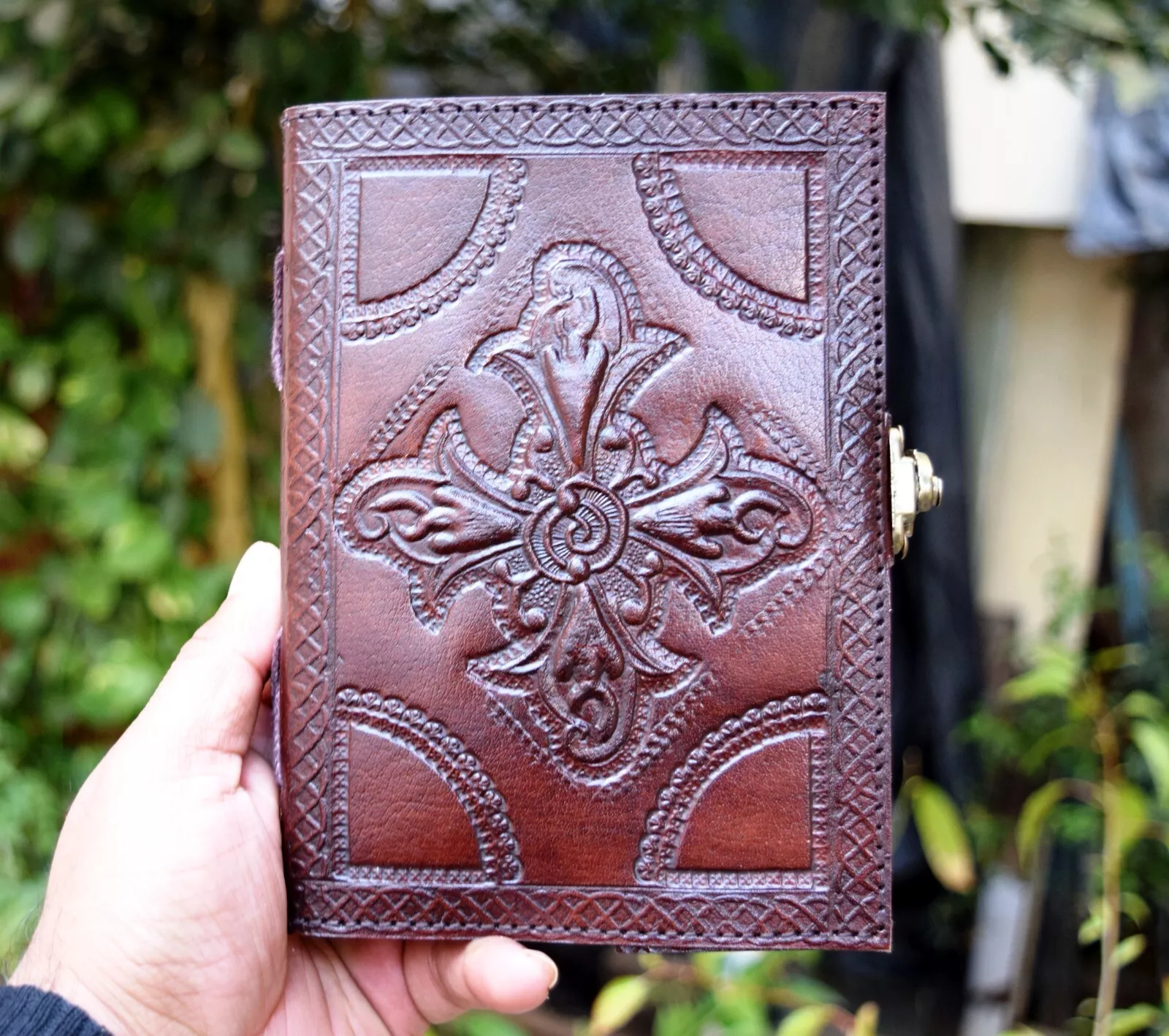 Handcrafted Embossed Design Vintage Leather Bound Journal Celtic Flower Spell Dream Diary Blank Notebook For Men & Women