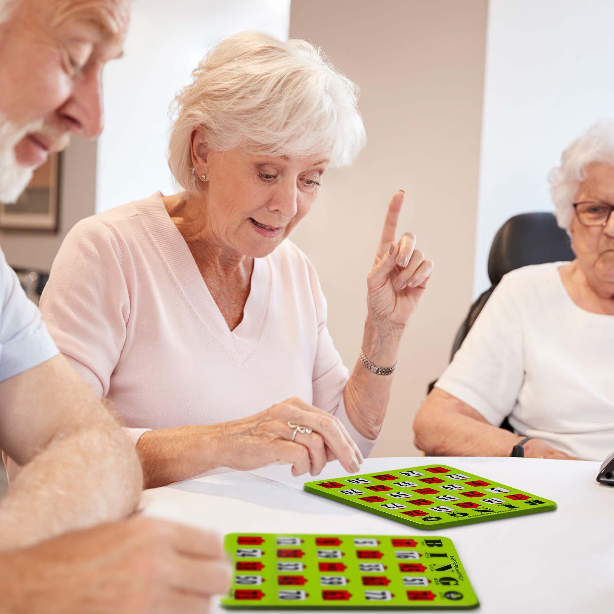 MR CHIPS Jam-Proof Easy-Read Large Print Fingertip Bingo Cards with Sliding Windows — Green, 10 Pack — for Seniors, Nursing Homes & Large Groups