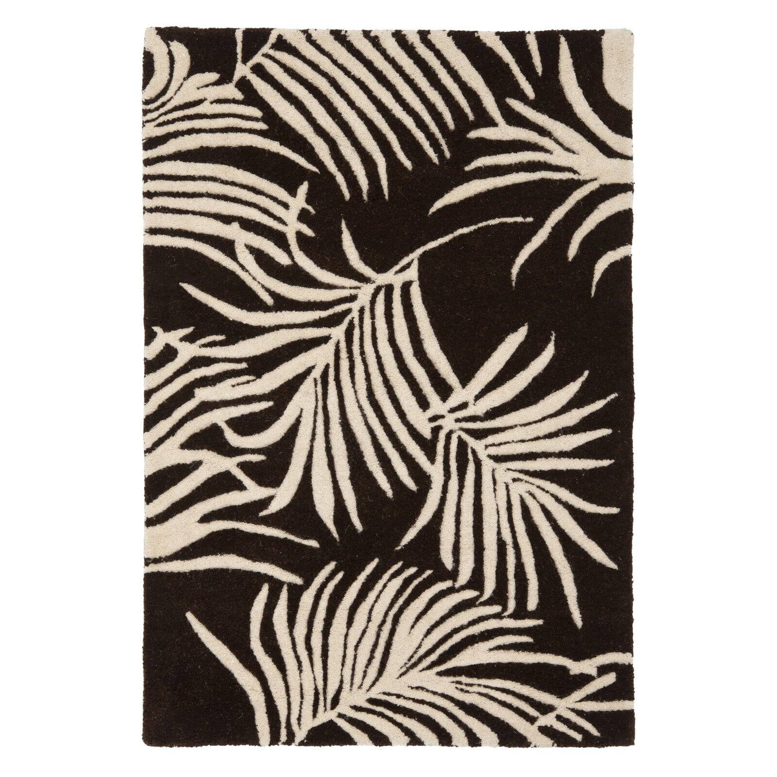 Beige 7'6 x 9'6 Brown Safavieh Soho Collection SOH778A Handmade Premium Wool & Viscose Area Rug Beige 7'6 x 9'6 Brown Safavieh Soho Collection SOH778A Handmade Premium Wool & Viscose Area Rug