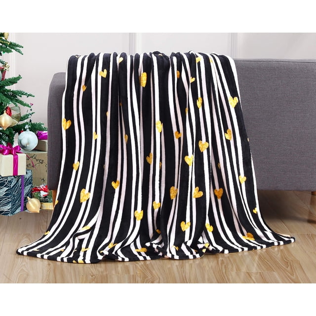 Manta polar de terciopelo Elegant Comfort, 127 x 152 cm, diseño de corazones dorados