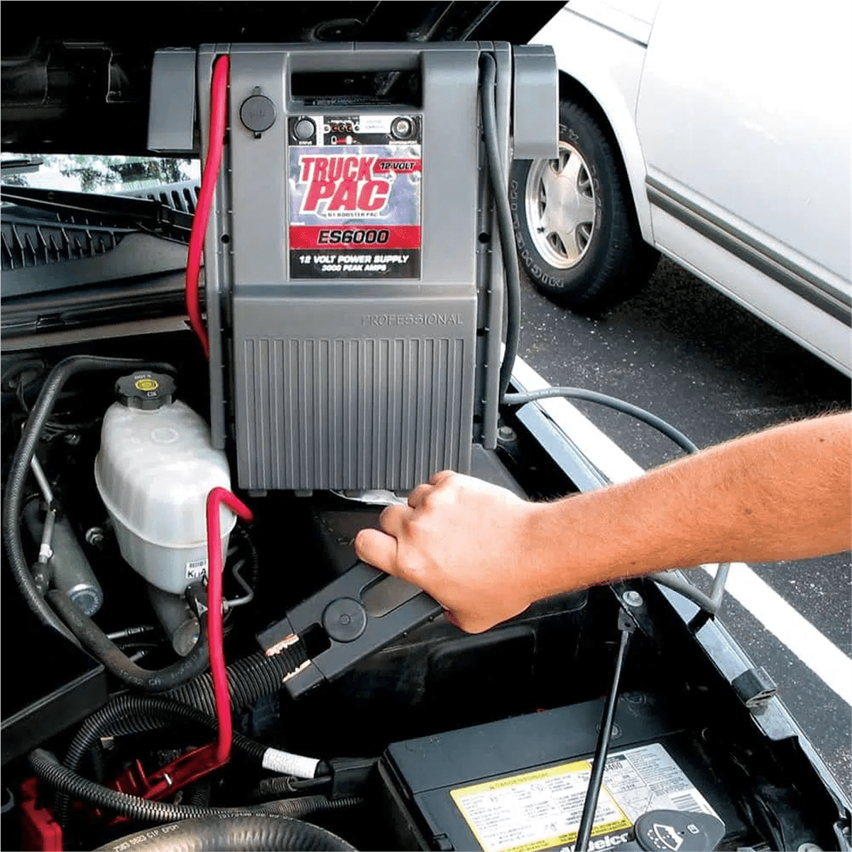 Clore Automotive ES6000 Jump N Carry Jump Starter 1700 Peak Amps