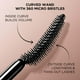 thumbnail image 4 of Máscara Lancôme Lash Idôle para levantar y dar volumen a las pestañas, color negro, 4 of 7