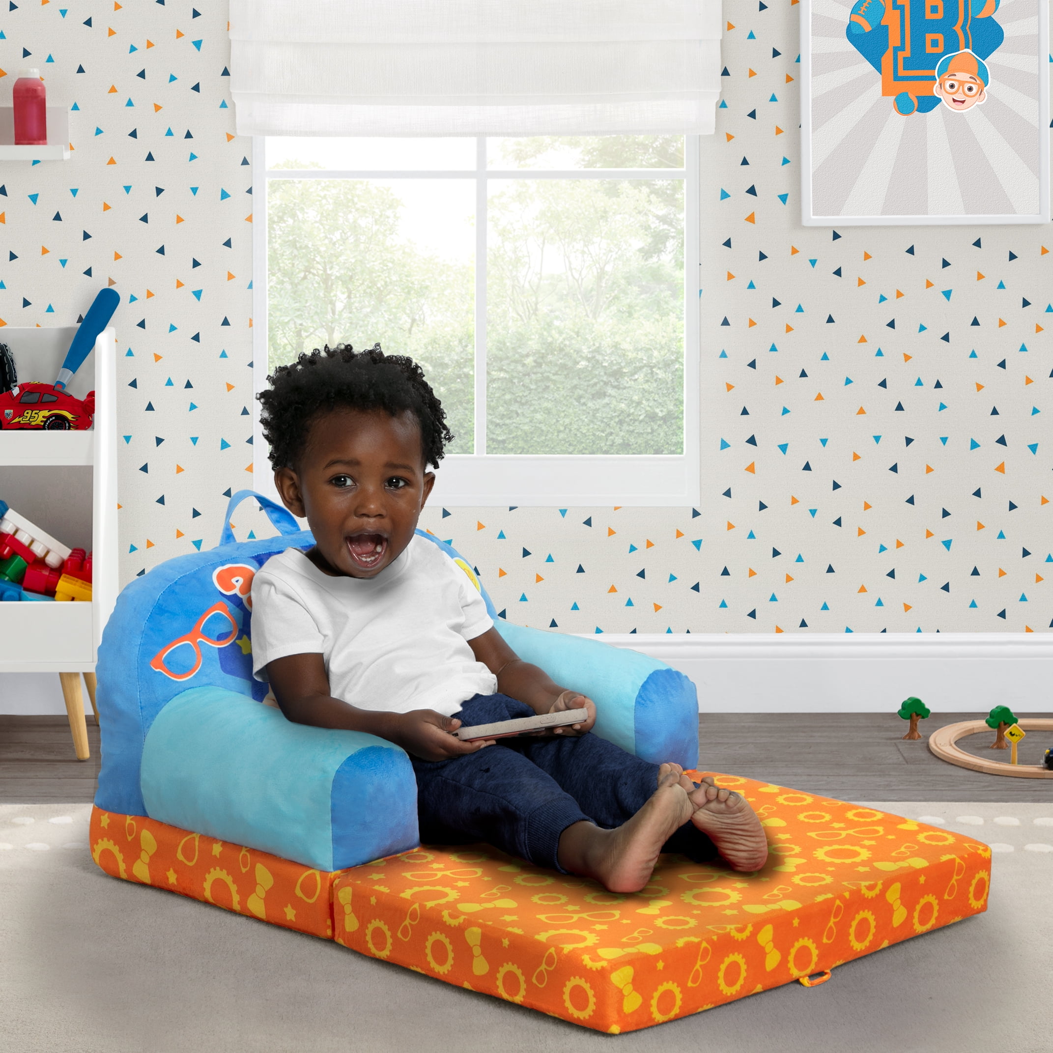 Blippi Cozee Buddy Flip-Out Chair by Delta Children, Blue