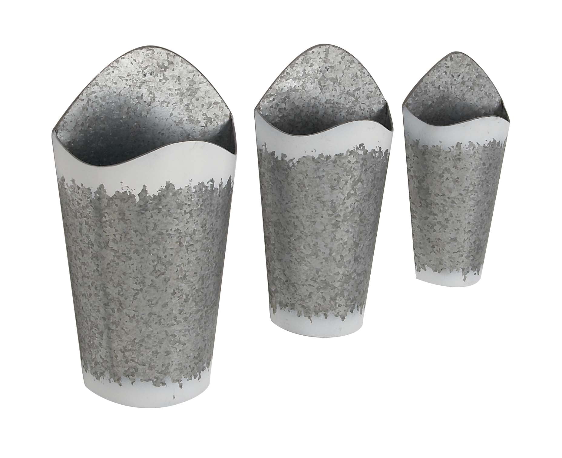 Decmode Farmhouse 14 16 And 18 Inch Demilune Gray Metal Wall Planters Set Of 3
