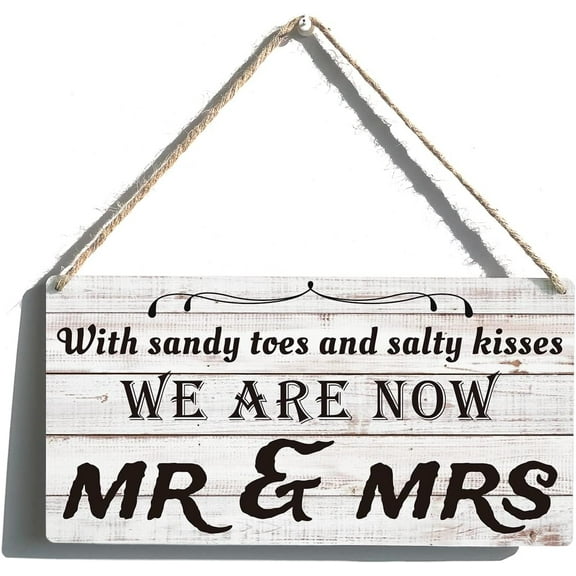 Wood Sign 5x10 Inch Beach Wedding Sign Funny Farmhouse With Sandy Toes Mr & Mrs Wooden Hanging Sign Plaque Rustic Retro Wall Art Decor For Home Decoration Gift For Women Men