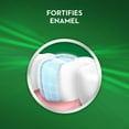 thumbnail image 3 of Rince-bouche au fluorure Crest Scope Advanced Multi-Action, 3 of 6