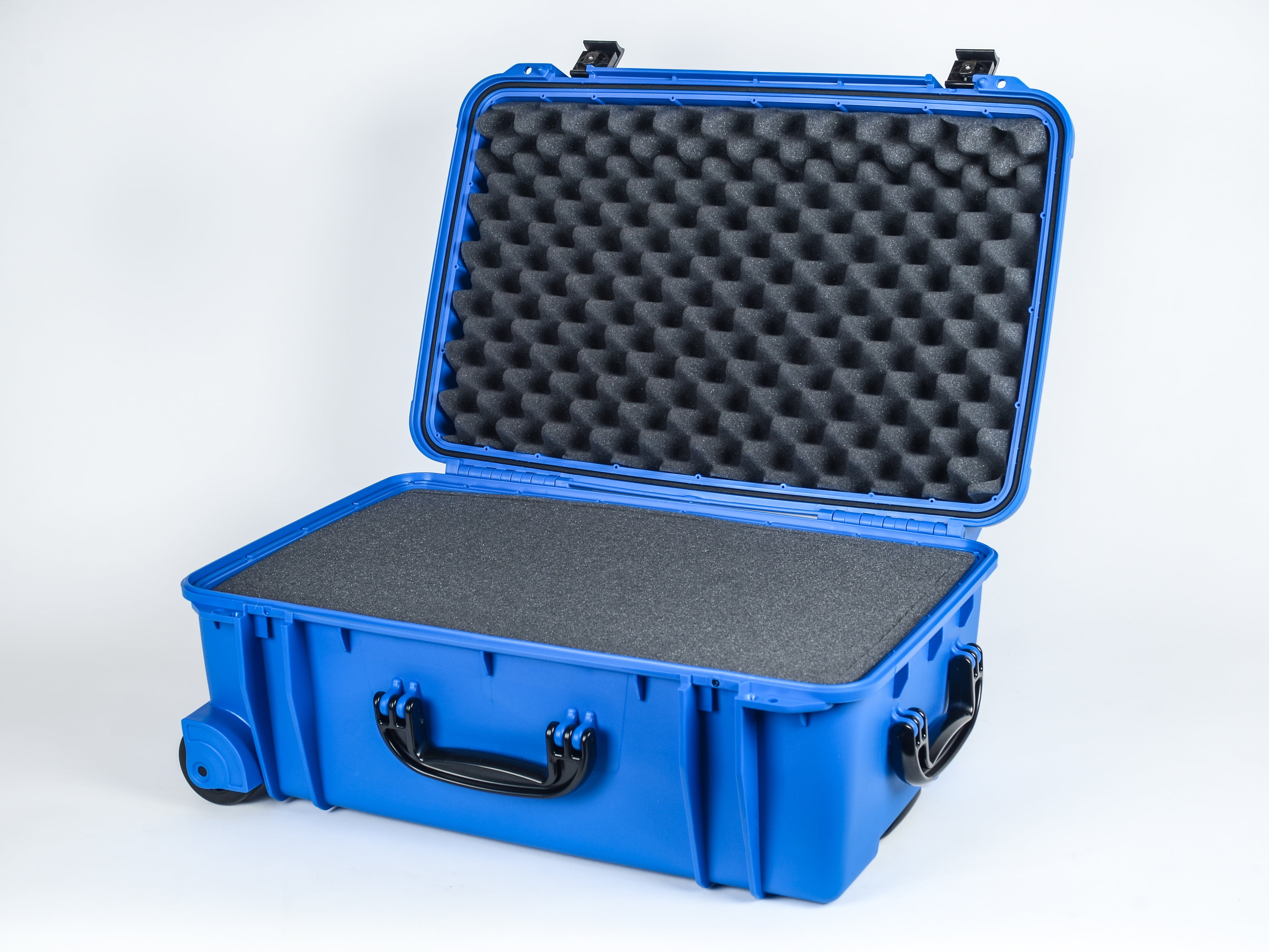 Seahorse Protective Equipment Cases 920 Wheeled Case with Foam