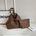 thumbnail image 2 of Bolso de lona de estilo europeo y americano, moderno, estilo perezoso, con estampado de leopardo, bolso de hombro informal, conjunto de dos piezas para madre e hija, 2 of 5