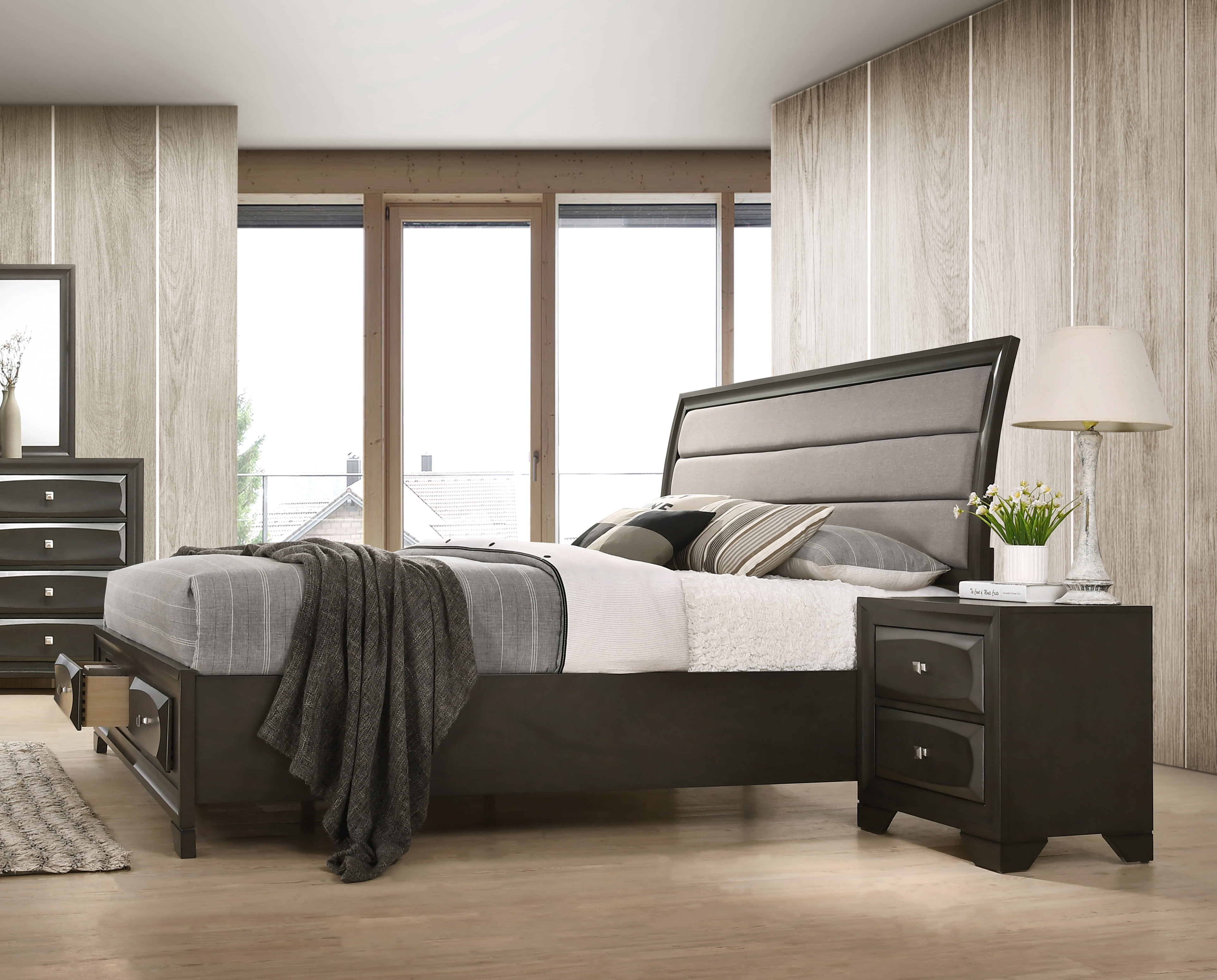 Oakland Antique Gray Finish Wood 3-Piece Bedroom Set with King Bed and Two Nightstands