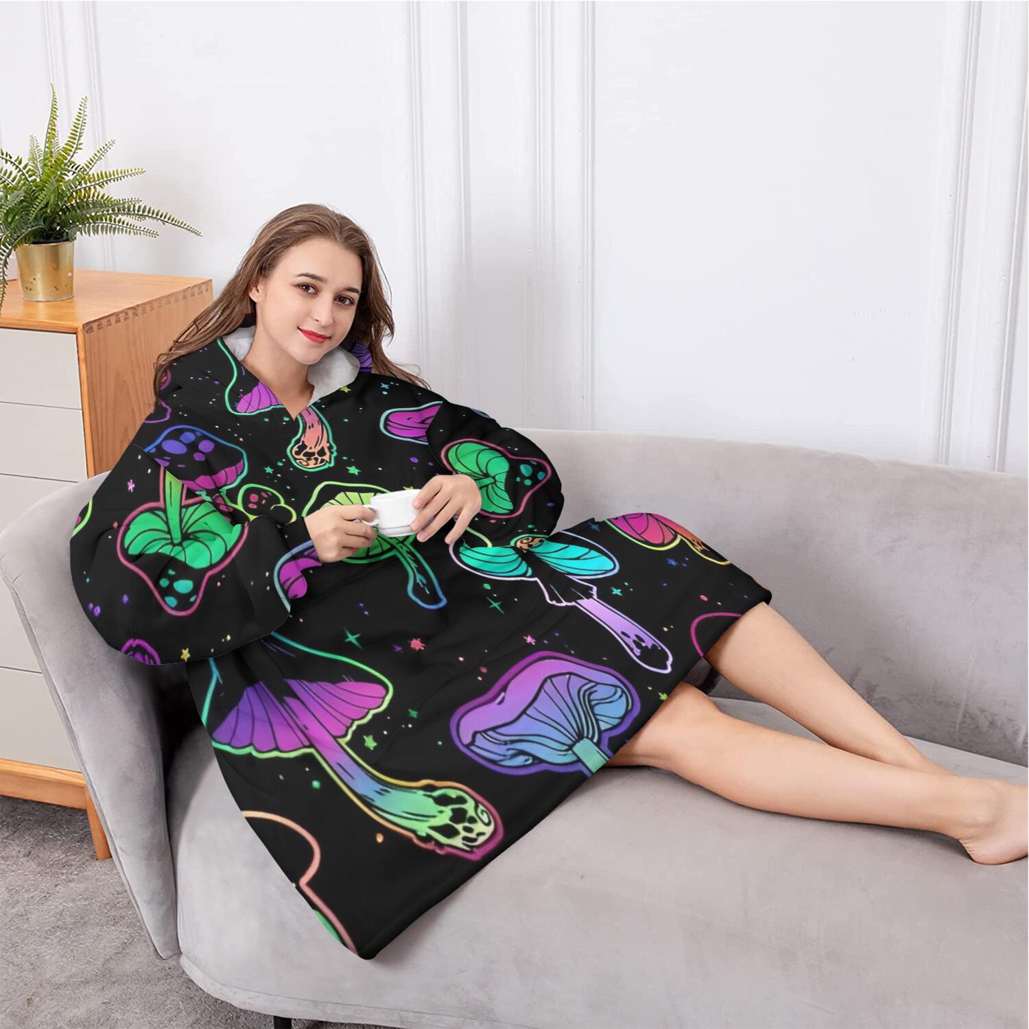 Oversized Wearable Blanket Hoodie,Purple Mushroom Star Black Pattern Sherpa Blanket Hoodie with Super Pockets,Super Warm Fuzzy Pullover for Women & Men