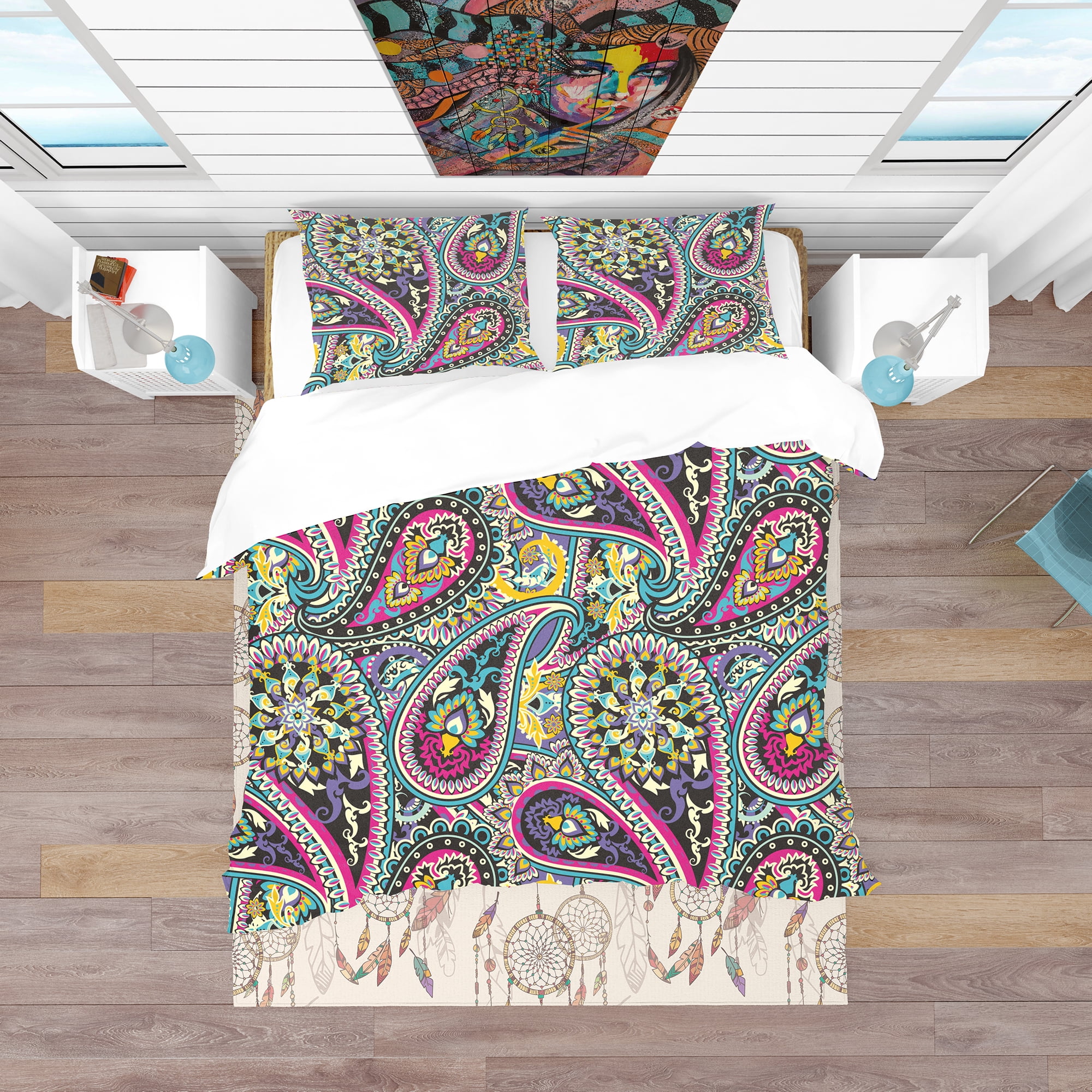 Designart 'Pattern Based on Traditional Asian Elements Paisley' Vintage Duvet Cover Set