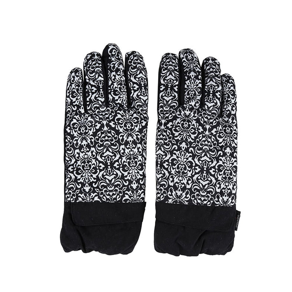 gloves in winter