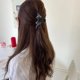 thumbnail image 5 of Pinzas para el cabello para mujer, pinzas para peinar, pinzas para el cabello para niñas, elegantes pinzas para el cabello con lazo acrílico - Novedad 2024, tamaño grande con diseño elegante - Accesor, 5 of 5