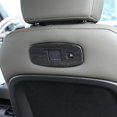 thumbnail image 2 of Marco del panel del puerto USB del respaldo del asiento N compatible con Land Rover 90, 2 of 4