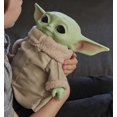 thumbnail image 4 of Peluche L’Enfant de la Franchise Star Wars: The Mandalorian, 4 of 6
