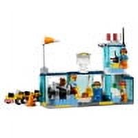 LEGO Juniors City Central Airport 10764 (376 Pieces) Toy Set